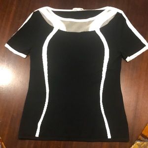 Ohne titel knit top,black and white,size L.